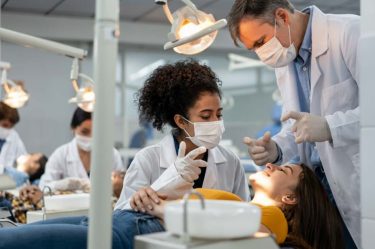 Networking tips for Dental Students